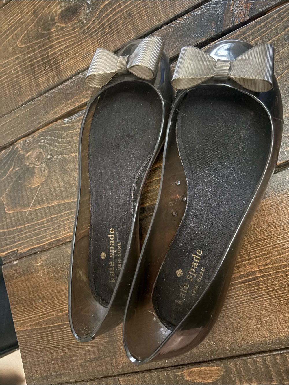 Kate Spade Bow-Accent Patent Jelly Ballet Flats in Dark - Picture 7 of 7